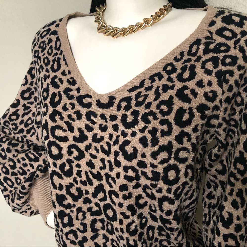 Abercrombie Super Soft Leopard Print Sweater, Siz… - image 4